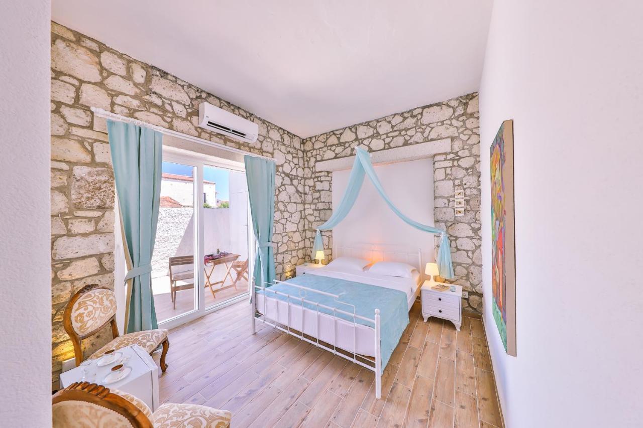 Lale Lodge Hotel Алачати Экстерьер фото