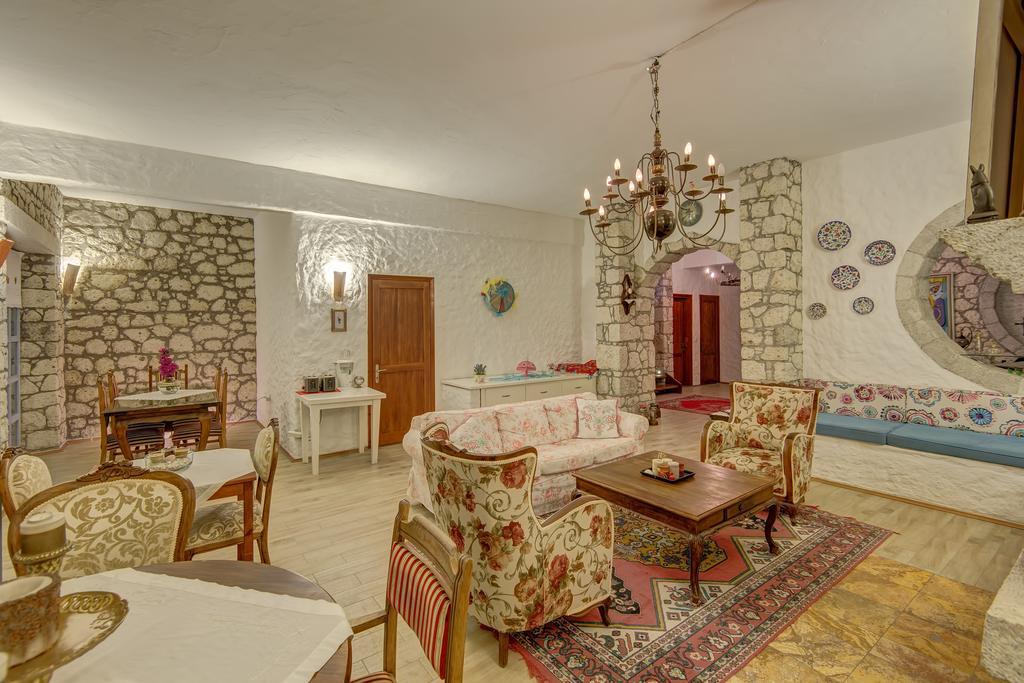 Lale Lodge Hotel Алачати Экстерьер фото