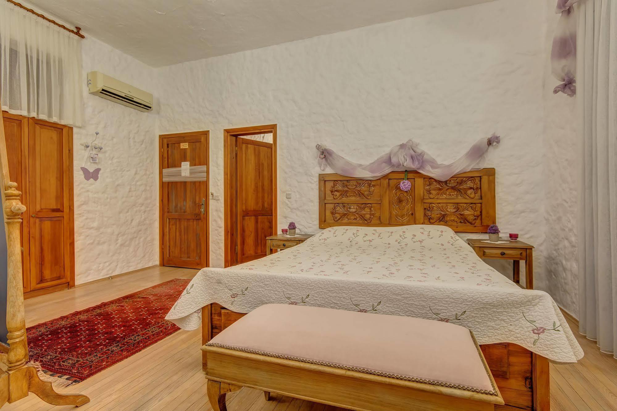 Lale Lodge Hotel Алачати Экстерьер фото
