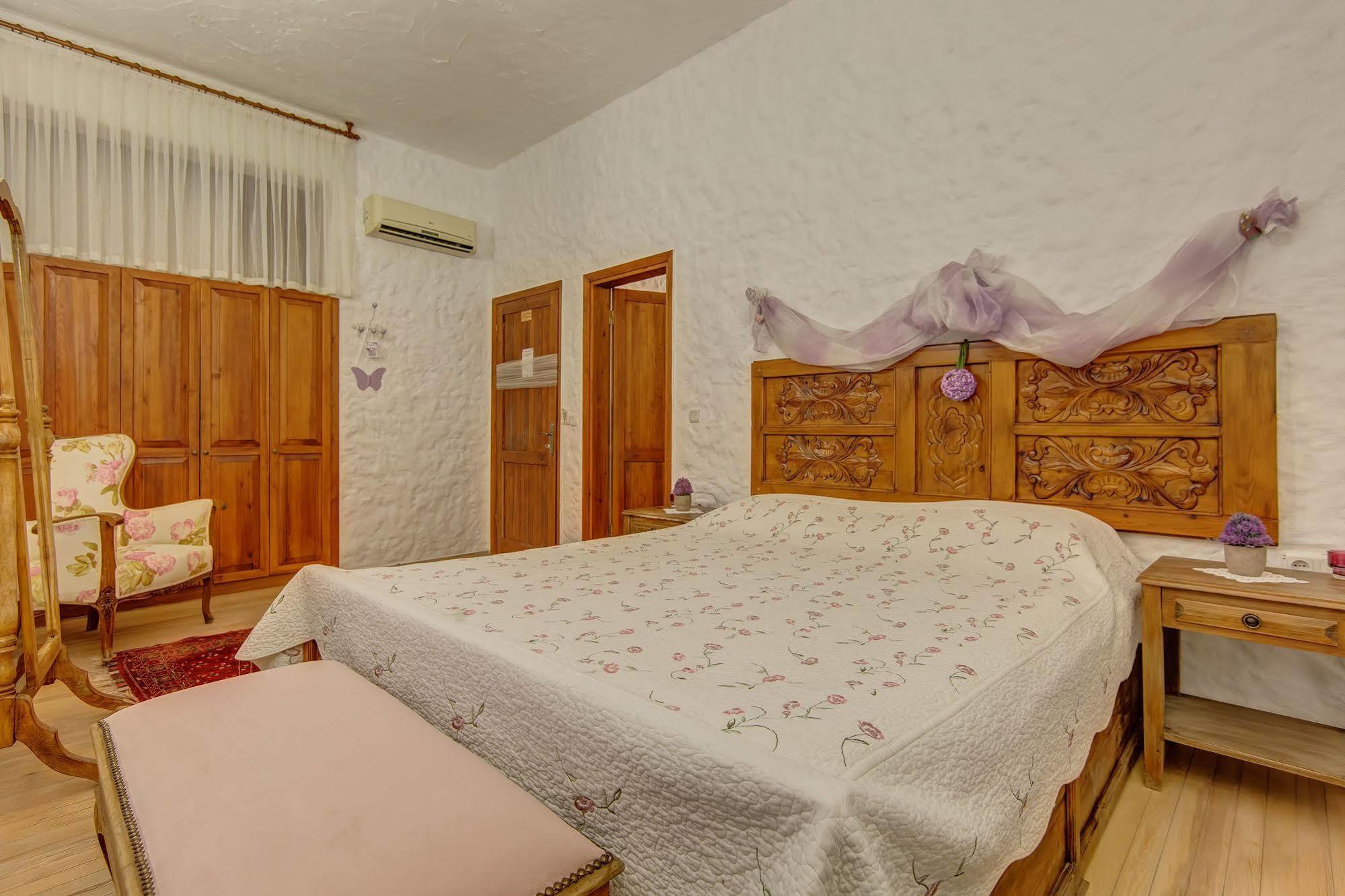 Lale Lodge Hotel Алачати Экстерьер фото